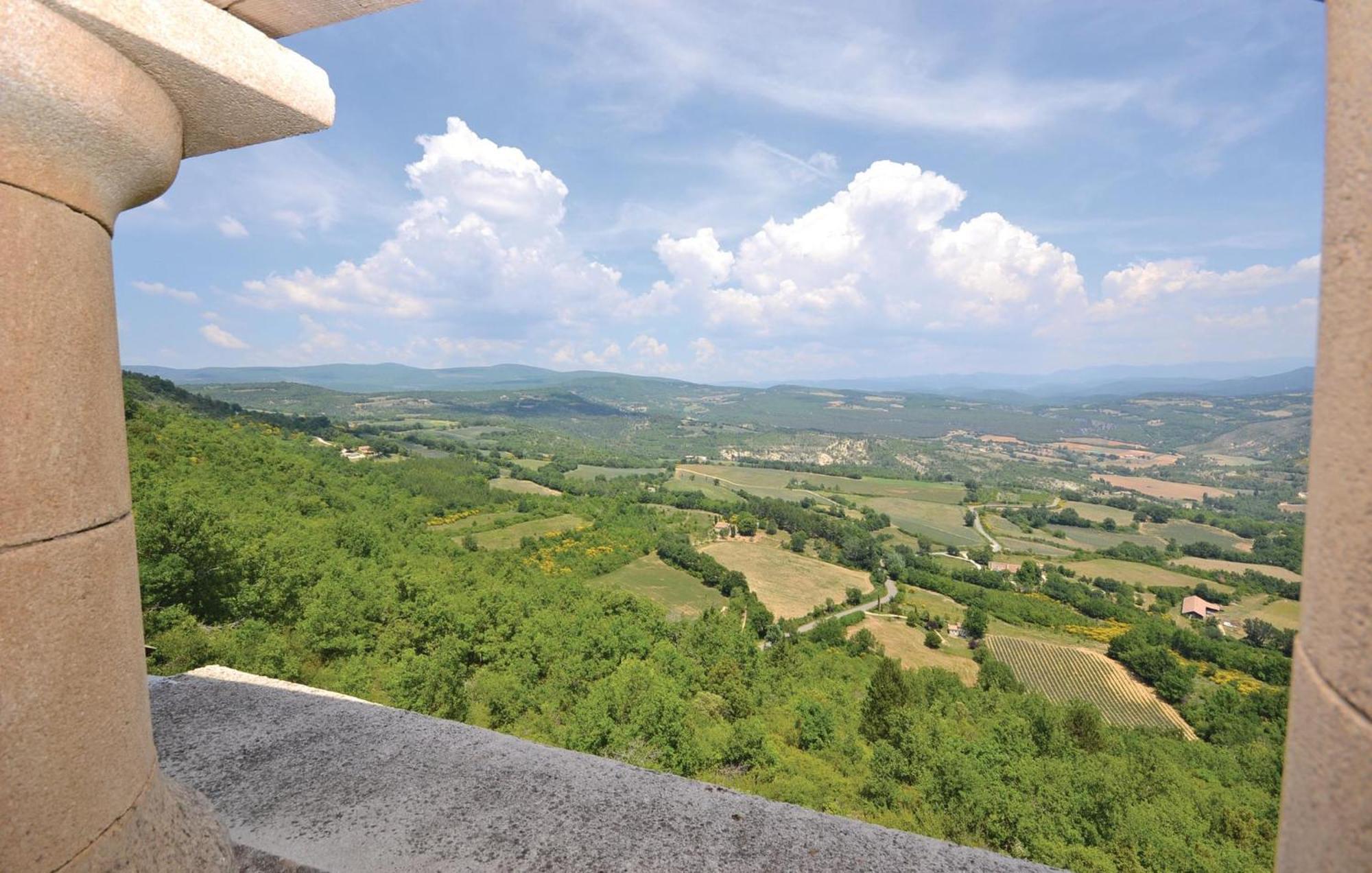 Stunning Home In Viens With House A Mountain View Extérieur photo